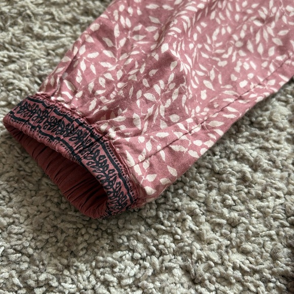 Faherty top - Picture 2 of 6